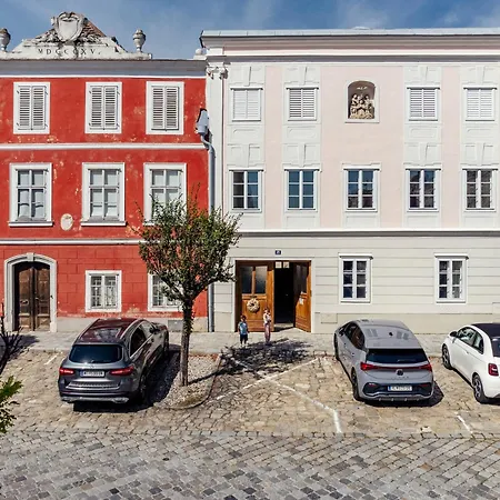 Gewoelbezimmer Am Hauptplatz 28 Gasthuis 3*